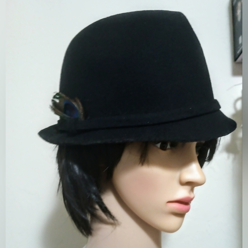 Wool Vintage Black Fedora Hat with Peacock Feather